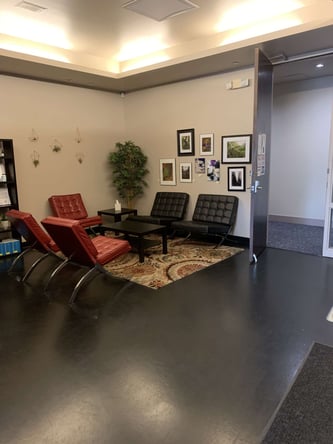 Large Spa Suite in Capital Hill with free garage parking-Share