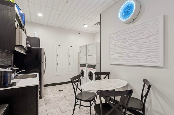 Sola Salon Studios in Wayne, PA – Salon Suite for Rent