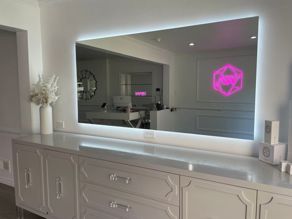Private Room – Prime WeHo Location – Beverly Hills Lashes