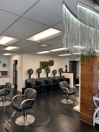 Station for Rent in busy salon (San Jose South)