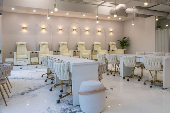 brand new nail spa in thriving heart of the city of Miami. Hairdresser needed.