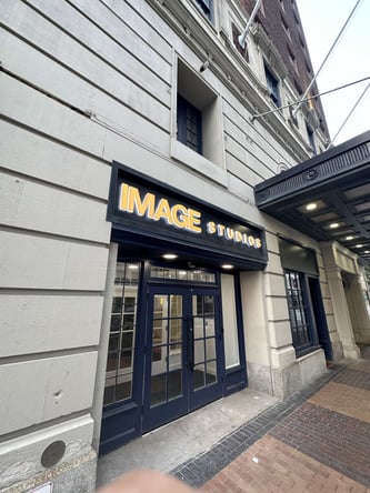 Fully Inclusive Salon Suite in Downtown