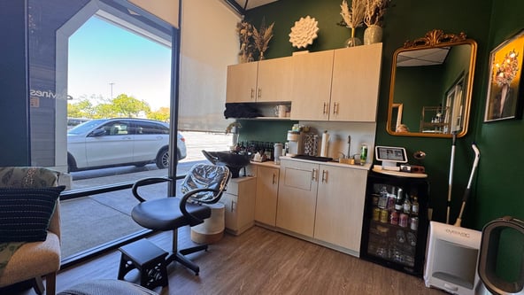 Luxury Part-Time Private Suite in Folsom | Ideal for Licensed Cosmetologist