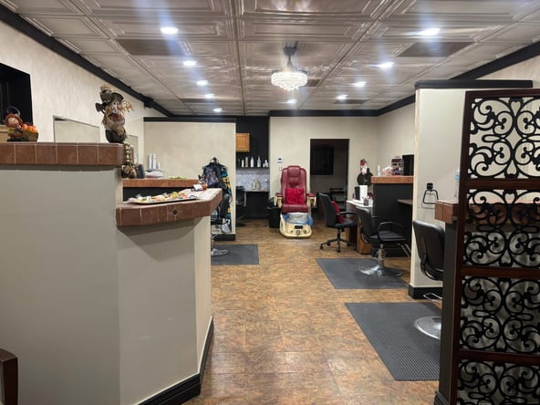 Benbrook Salon Chair Lease
