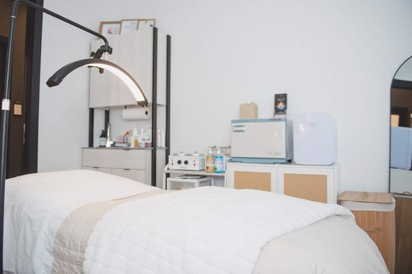 IMAGE Studios 360 in Evanston, IL – Salon Suite for Rent