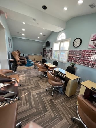 Upscale Salon and Suites available for Rent