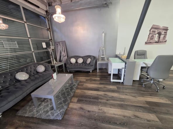 Upscale DTLA Nail Resident Spot | $275/week | Secure Entry | Utilities and WiFi Included