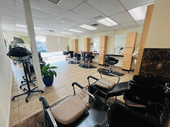 Join Our Salon in South Torrance (Under New Ownership)– Hair Stylist Chair Rental