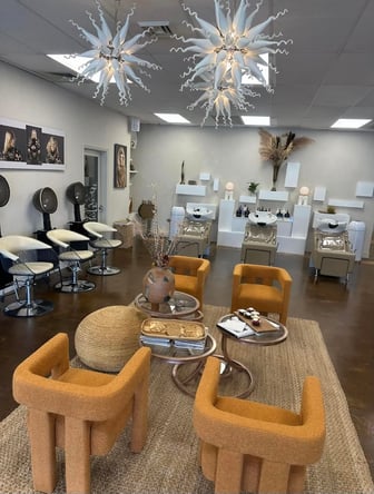 STYLING STATIONS AVAILABLE FOR RENT