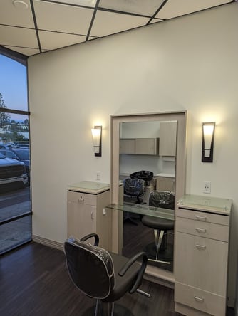 MY SALON Suite in E Escondido, CA – Salon Suite for Rent