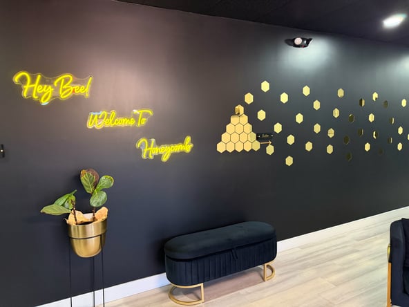 Honeycomb Salon Suites & Chairs for Hair, Barbers, Massage, & More in Glendale, AZ
