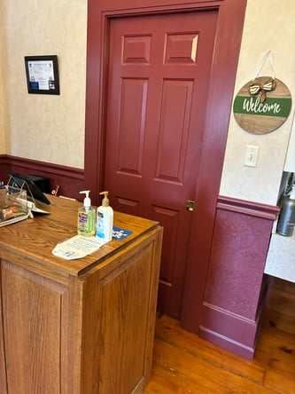 2 chair salon in a victorian home located in Mountville, PA ,on a prime location.
