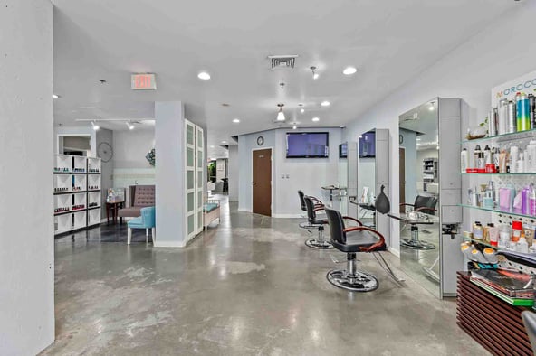 Private Spa Room in Clarendon