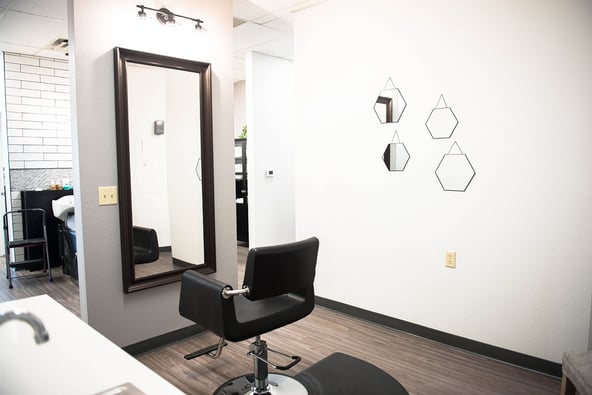 🔑 Private & Semi-Private Salon Suites – Rocklin, CA