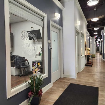 Salons by JC in Highland Park, IL – Salon Suite for Rent