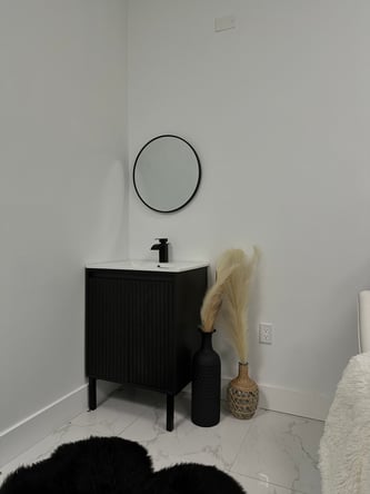 MIAMI LAKES PRIVATE SALON SUITE