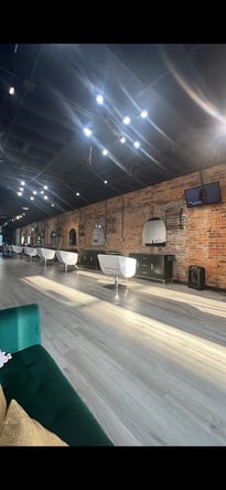 Bronde Culture: Open Concept Chair for Hair Colorists & Extension Specialists