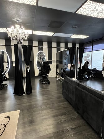 Upscale Permanent Makeup Studio Chair Rentals~ Fully Permitted & Licensed~ Day/Weekly/Monthly