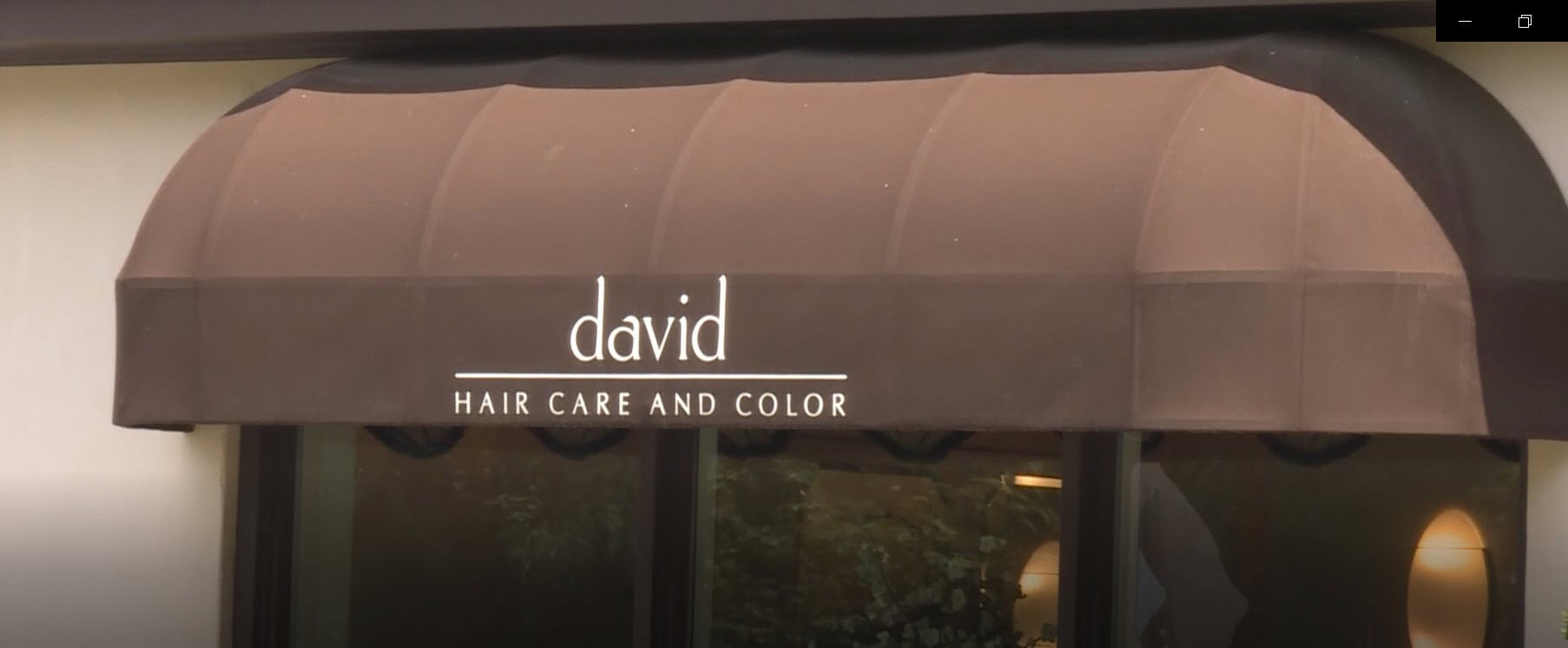 Greenwich Ave Area: Street-Level Chair Rental in Elegant Salon