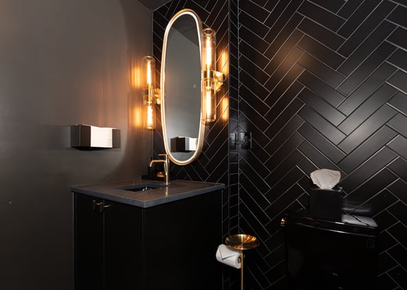 ✨ Luxury Booth Rental | Boutique Beauty Studio on Broadway (Denver, CO)
