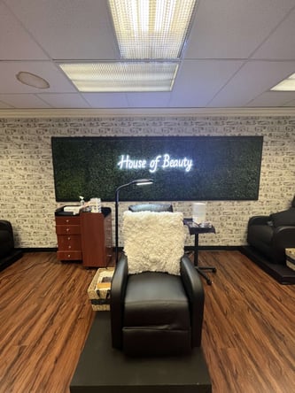 Salon Booth Rental