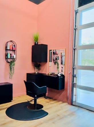 Prime Indie Boutique Salon Stations for Lease