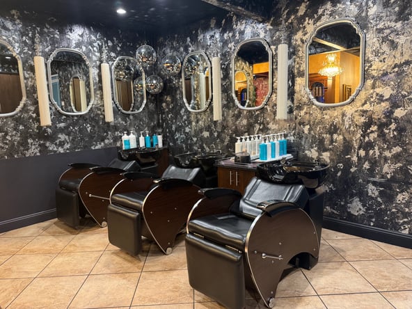 Luxury Booth Rental in Lady Lake: Grow Your Clientele at The Velvet Collective