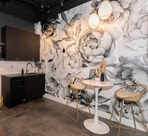 ✨ Luxury Booth Rental | Boutique Beauty Studio on Broadway (Denver, CO)