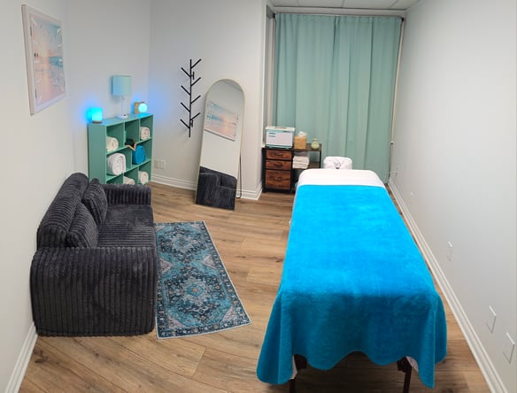 Private Room for beauty specialists, therapists, and artists in Laguna Niguel Holistic Center
