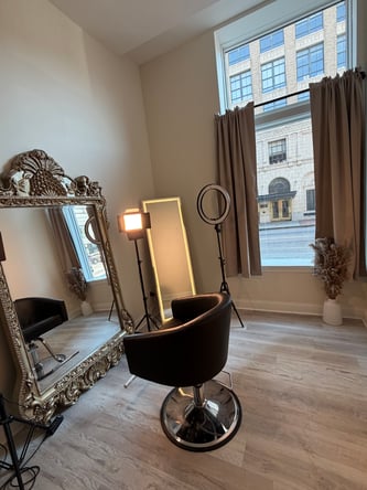Luxury Salon Suites & Booth Rentals — Downtown Memphis