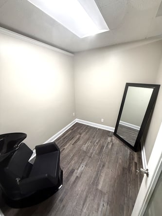 Booths & Suites for rent
