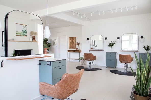 OAK Hair Salon – New Boutique Salon Downtown Boise! PT or FT Chair Available