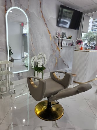 Private Stylist Chair in Modern Salon in heart of Fort Lauderdale