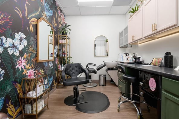Sola Salon Studios in Richmond, VA – Salon Suite for Rent