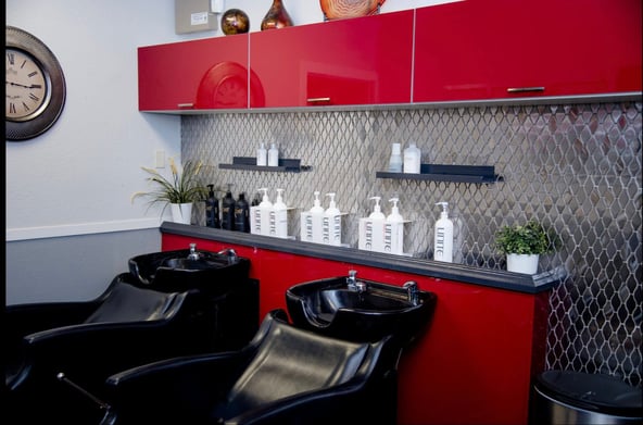 Stations available! Private room available! Move in special. (Carmichael)