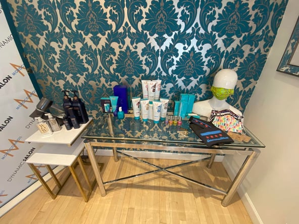Calling All Independent Beauty Pros! Salon Suites Available in Wicker Park