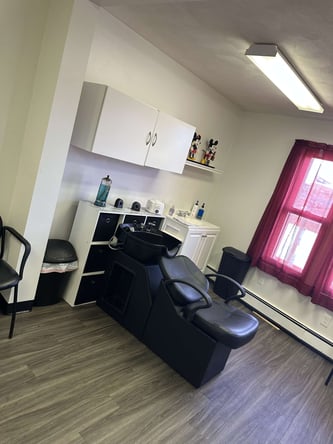 Chair for rent in the heart of revere!