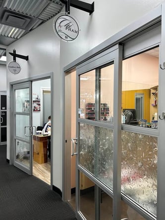 Sola Salon Studios in Edmond, OK – Salon Suite for Rent