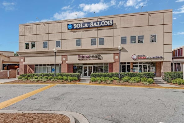 Sola Salon Studios in Dunwoody, GA – Salon Suite for Rent