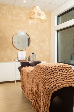 Spa room rental