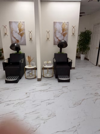 Private hair salon suites for rent