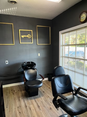 Salon Suites