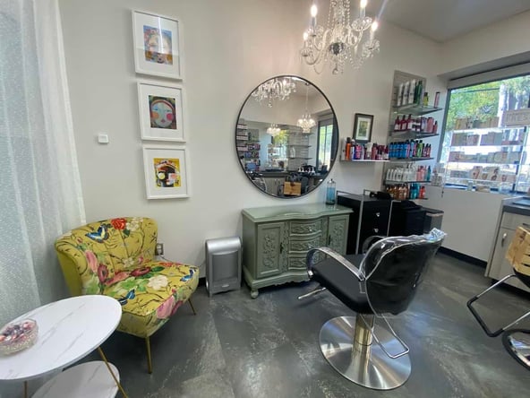 Sola Salon Studios in West Bloomfield, MI – Salon Suite for Rent