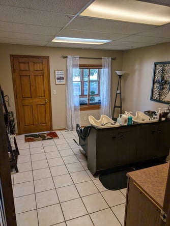 Salon Suites and Booths for Rent in Downtown Pewaukee, WI
