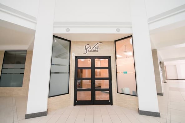 Sola Salon Studios in Indianapolis, IN – Salon Suite for Rent
