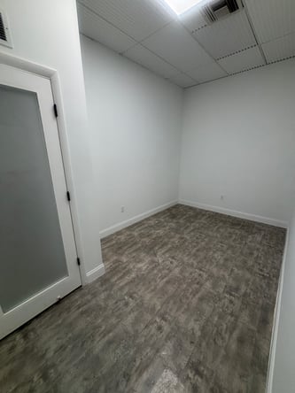 Private Suite Rentals in the Heart of North Miami Starting at $250 Per Week!