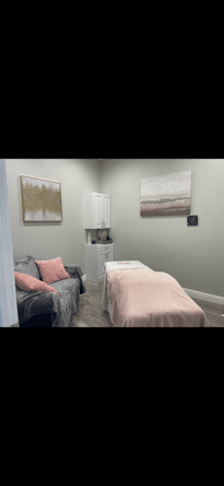 Salon suites for rent in Indialantic