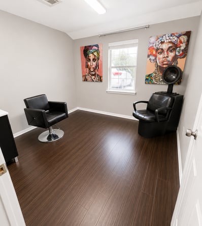 Boutique Private Salon Suites in Stafford, TX – Flexible Leases & Quiet Environment