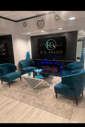 Private Luxury Salon Suites