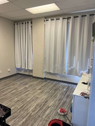 Bed Station, Hair Station, Private Suite and Nail Station Available
